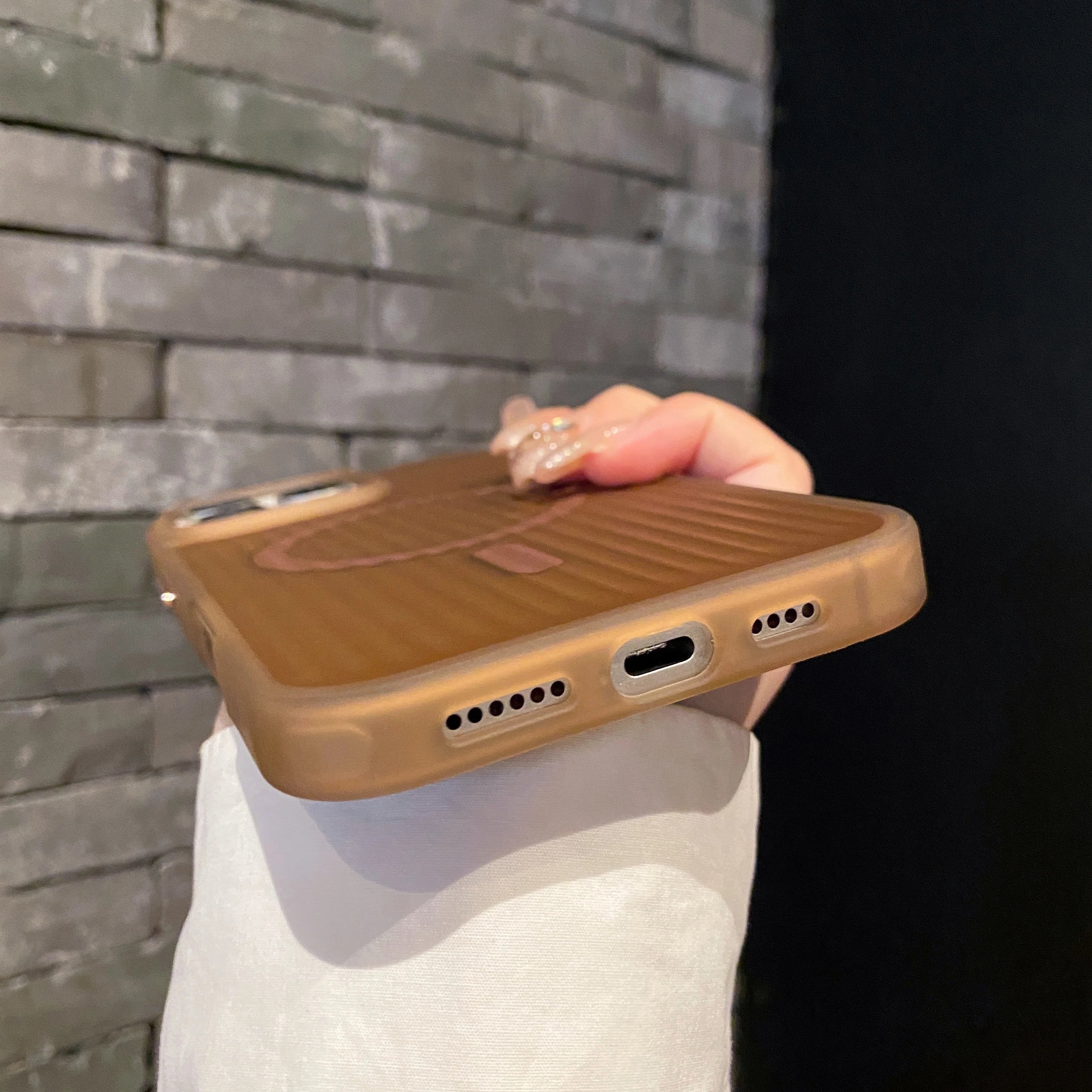 MagSafe Stripe Case
