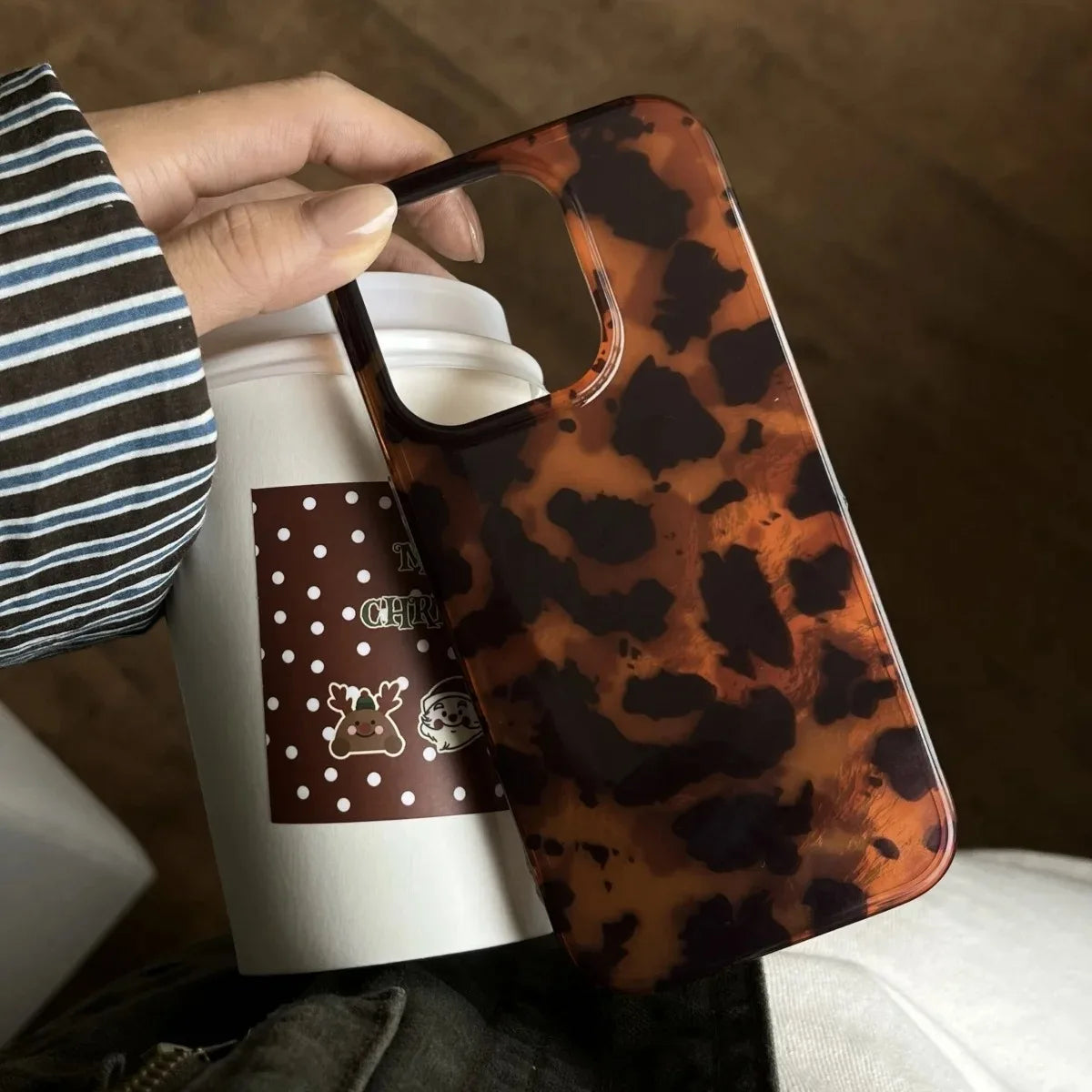 Retro Amber Leopard Case