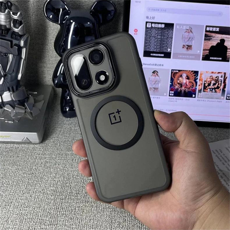 Magnetic MagSafe  OnePlus 15 Case